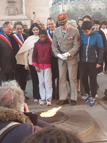 Arc de triomphe 18 mars.2