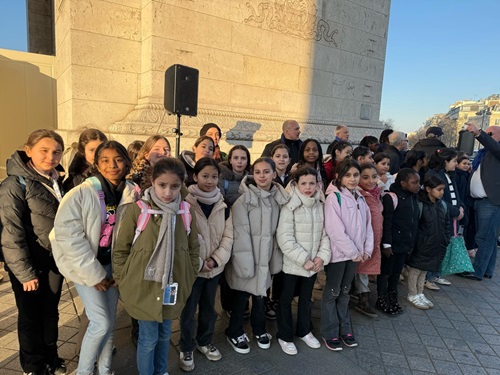 Arc de triomphe 18 mars.5
