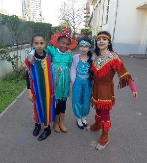 Carnaval 33 4 Cm1